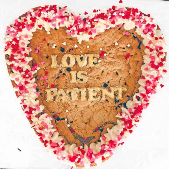 heart-cookie-cake